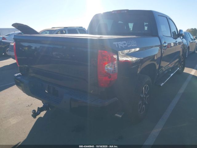 2018 TOYOTA TUNDRA 5TFAW5F16JX727023 Photo 3