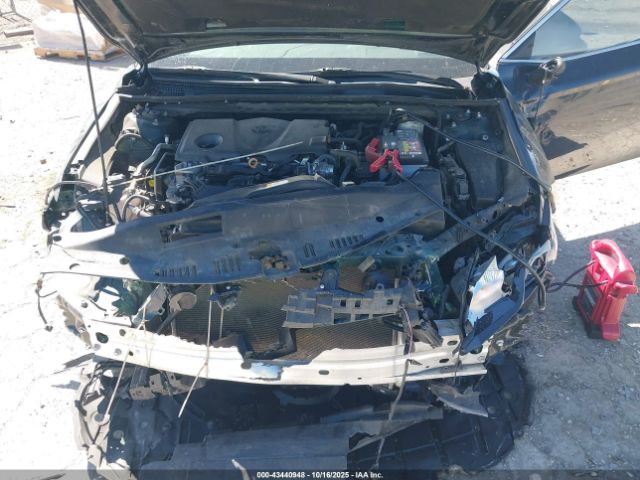 2021 TOYOTA CAMRY 4T1G11AK1MU472607 Photo 9