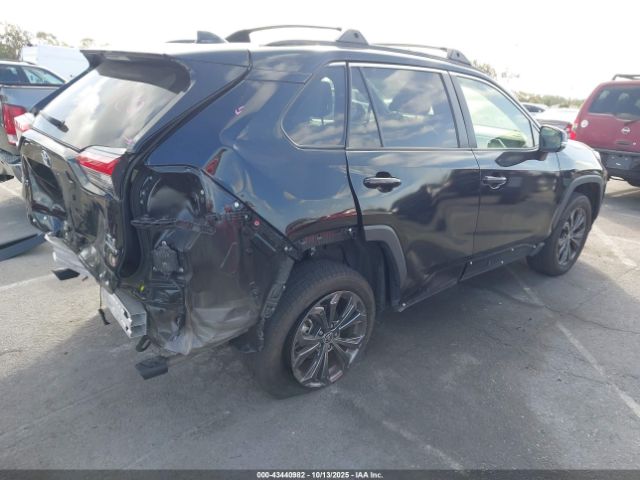 2024 TOYOTA RAV4 HYBRID JTMB6RFV8RD120097 Photo 3