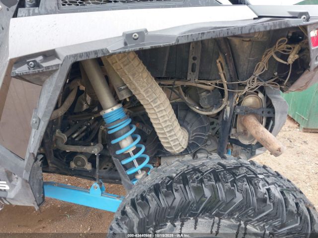 2019 POLARIS RZR 3NSVDE924KF785007 Photo 8