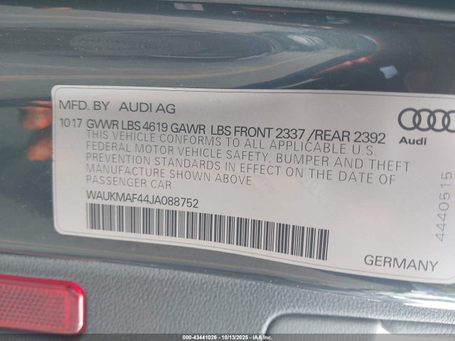 2018 AUDI A4 WAUKMAF44JA088752 Photo 8