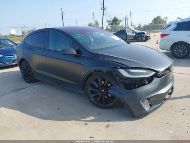 2016 TESLA MODEL X 5YJXCBE27GF014176