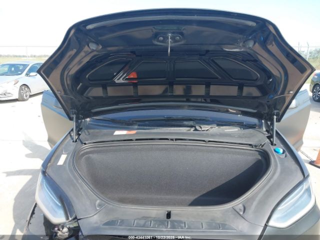 2016 TESLA MODEL X 5YJXCBE27GF014176 Photo 9