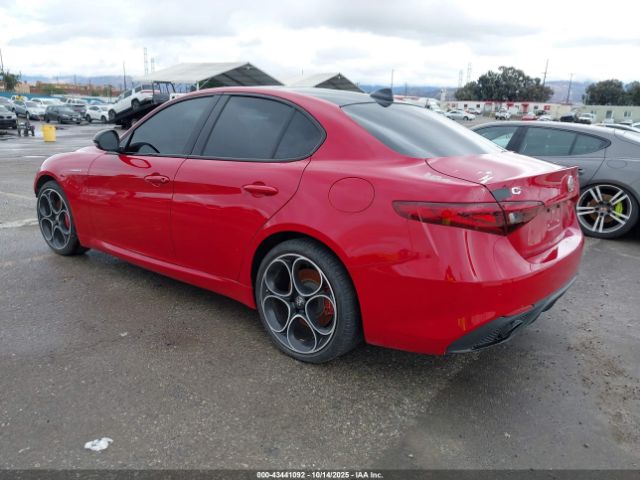 2023 ALFA ROMEO GIULIA ZARFAMBN9P7669561 Photo 2