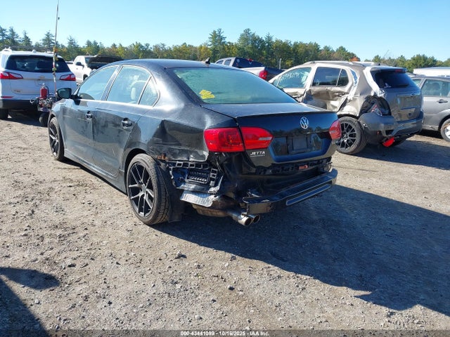 2011 Volkswagen Jetta 2.5l Sel მანქანა იყიდება აუქციონზე, vin: 3VWLX7AJ1BM300331, აუქციონის ნომერი: 43441099