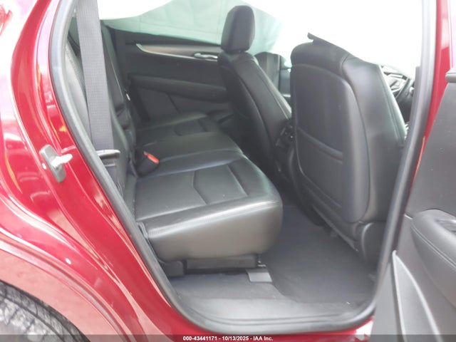 2017 CADILLAC XT5 1GYKNBRS0HZ177577 Photo 7