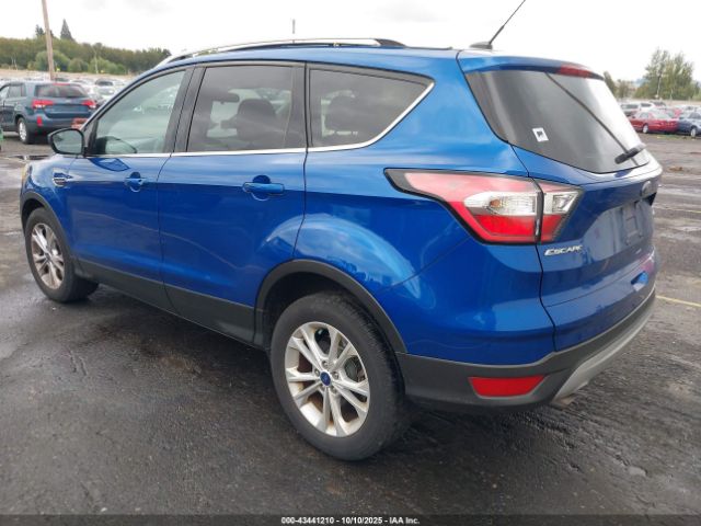 2017 FORD ESCAPE 1FMCU9GDXHUD12888 Photo 2