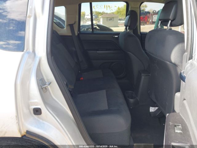 2011 JEEP COMPASS 1J4NF1FB2BD239235 Photo 7