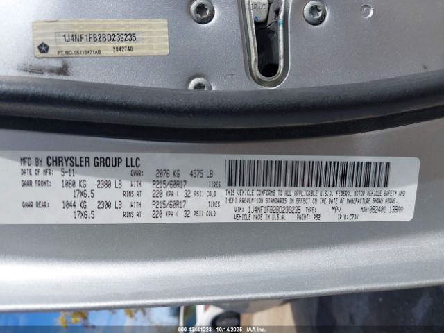 2011 JEEP COMPASS 1J4NF1FB2BD239235 Photo 8