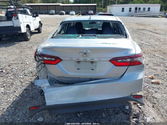 4T1C11AK6MU440816 Toyota CAMRY LE