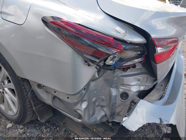 4T1C11AK6MU440816 Toyota CAMRY LE