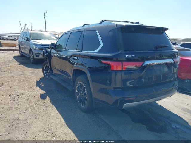 2024 TOYOTA SEQUOIA 7SVAAAAA7RX003499 Photo 2