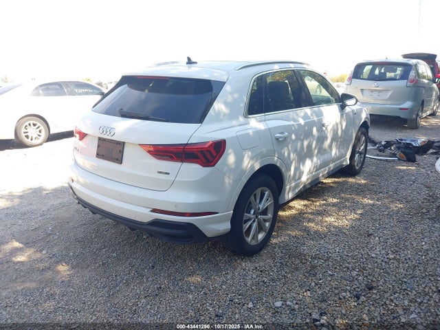 2023 AUDI Q3 WA1DECF34P1049951 Photo 3