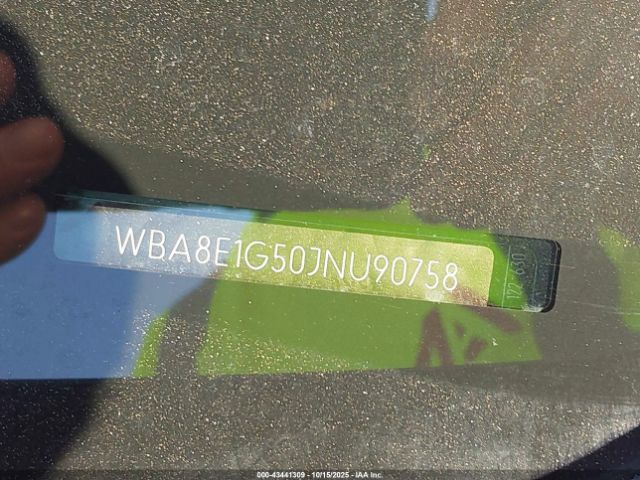 2018 BMW 320I WBA8E1G50JNU90758 Photo 8