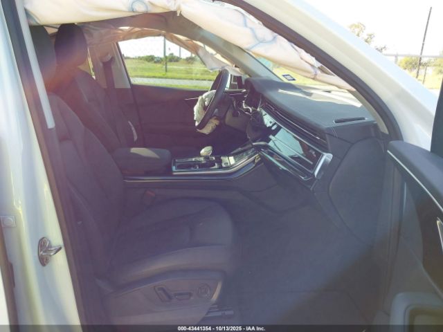 2024 AUDI Q7 WA1LXBF70RD007474 Photo 4