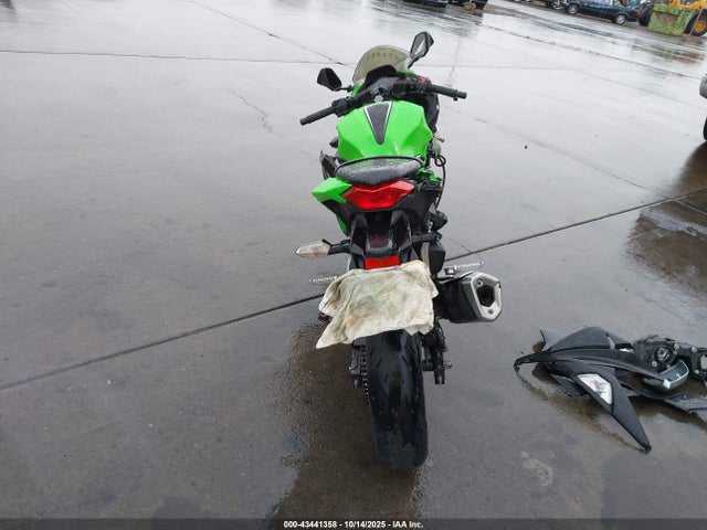 2013 Kawasaki Ex300 A მანქანა იყიდება აუქციონზე, vin: JKAEX8A15DDA12048, აუქციონის ნომერი: 43441358