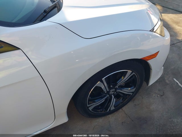 Продаж на аукціоні авто 2016 Honda Civic Touring, vin: 2HGFC3B92GH356360, номер лоту: 43441365