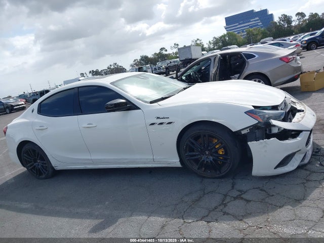 ZAM57YSM0PX418863 Maserati Ghibli