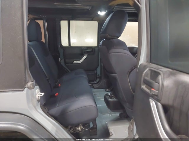 43441415 :رقم المزاد ، 1c4hjwfg5fl607431 vin ، 2015 Jeep Wrangler Unlimited Rubicon مزاد بيع