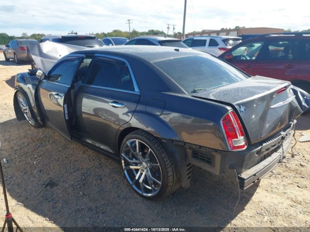 2014 CHRYSLER 300C 2C3CCAEG2EH169945 Photo 2