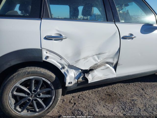 2015 MINI COUNTRYMAN WMWZB3C52FWR45898 Photo 5