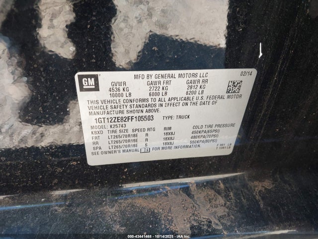 1GT12ZE82FF105503 GMC Sierra 2500hd Slt
