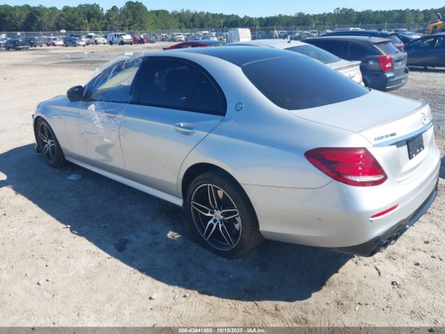 2018 MERCEDES-BENZ AMG E 43 WDDZF6EB8JA396781 Photo 2