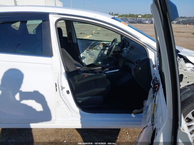 3N1AB7AP9KY205430 Nissan Sentra