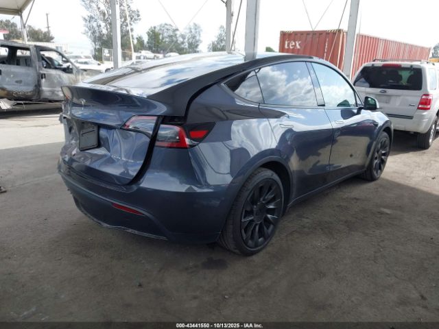 2023 TESLA MODEL Y 7SAYGAEE4PF608188 Photo 3
