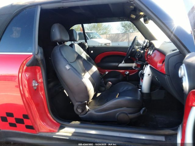 2005 MINI COOPER S WMWRH33525TF84190 Photo 4