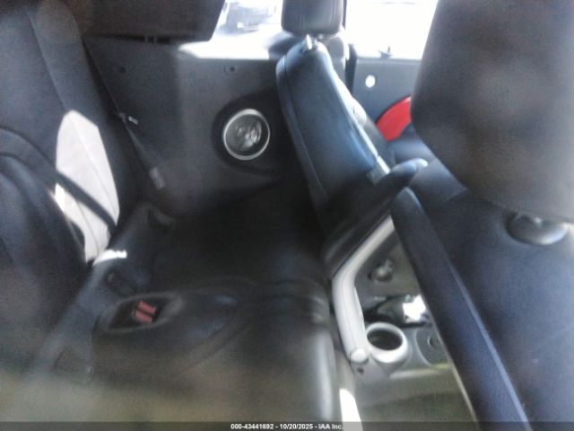 2005 MINI COOPER S WMWRH33525TF84190 Photo 7