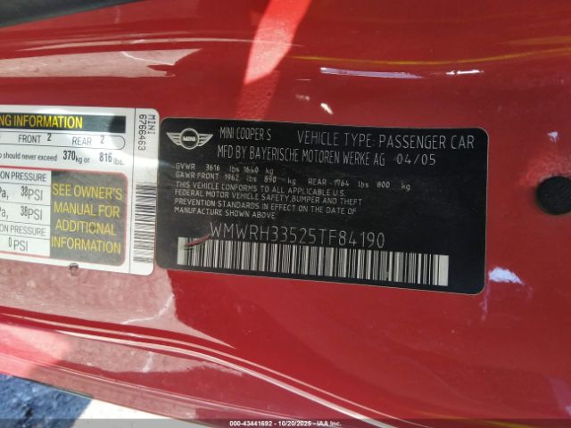 2005 MINI COOPER S WMWRH33525TF84190 Photo 8