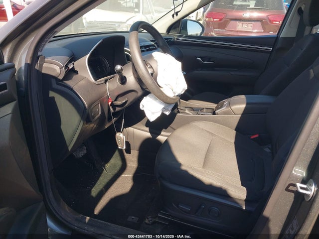 Продажа на аукционе авто 2022 Hyundai Tucson Sel, vin: 5NMJB3AE0NH115876, номер лота: 43441703