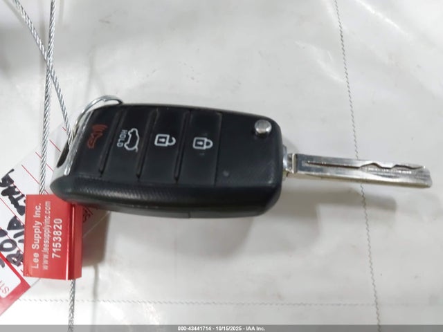 KNDPM3ACXL7740745 KIA Sportage Lx