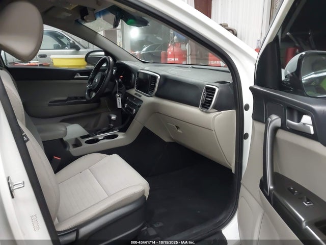 KNDPM3ACXL7740745 KIA Sportage Lx