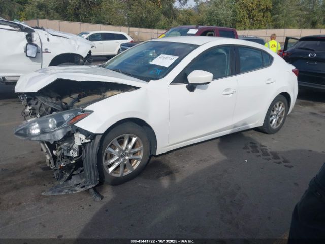 2015 MAZDA MAZDA3 3MZBM1V71FM213020 Photo 1