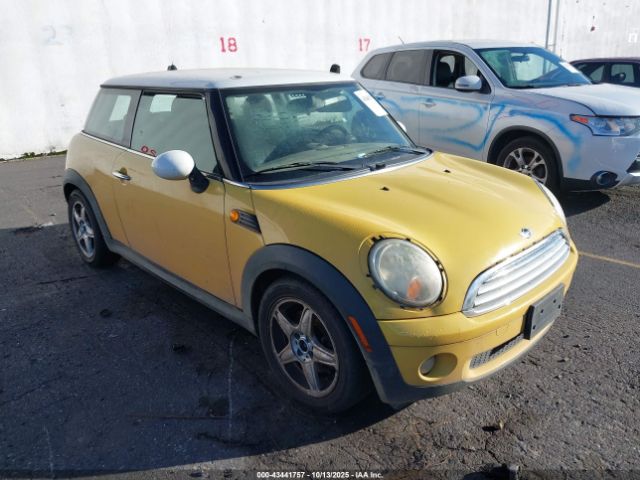 2007 MINI COOPER WMWMF33587TL67033 Photo 0