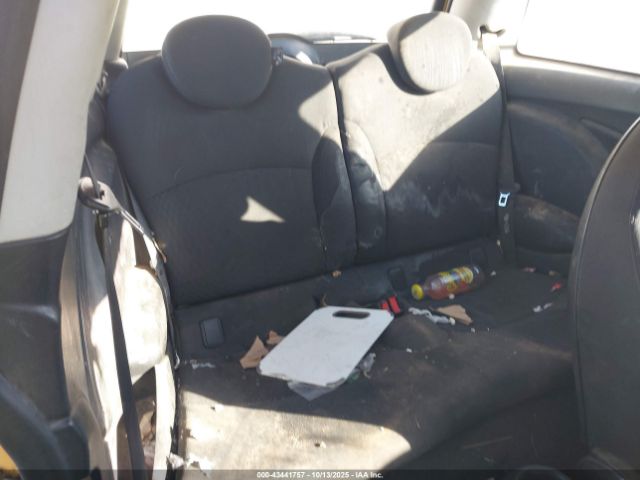 2007 MINI COOPER WMWMF33587TL67033 Photo 7