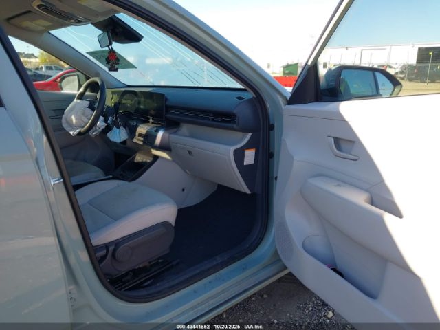 2024 HYUNDAI KONA ELECTRIC KM8HC3A69RU013880 Photo 4