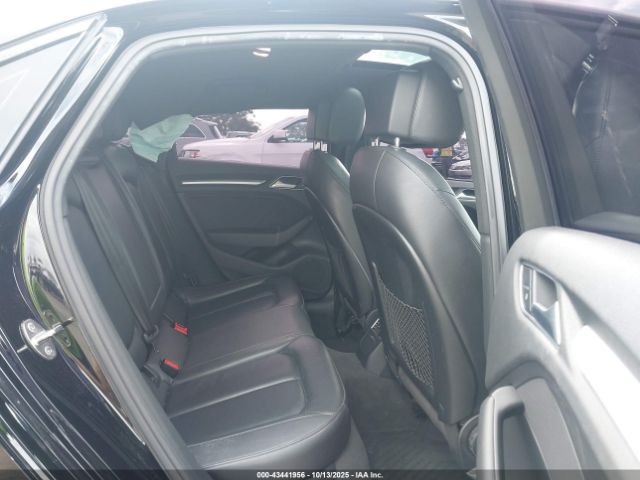 2017 AUDI A3 WAUB8GFF1H1068459 Photo 7