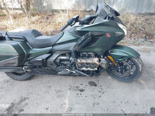 2024 HONDA GL1800 JH2SC7943RK600051 Photo 8