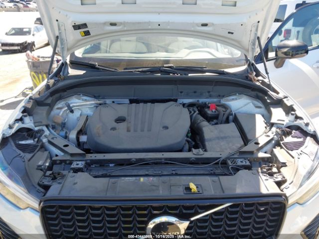 2023 VOLVO XC60 YV4L12RW5P1308246 Photo 9