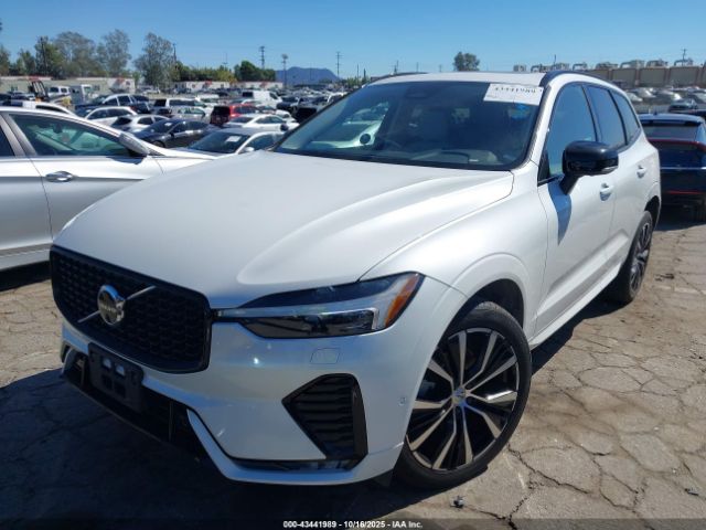 2023 VOLVO XC60 YV4L12RW5P1308246 Photo 1