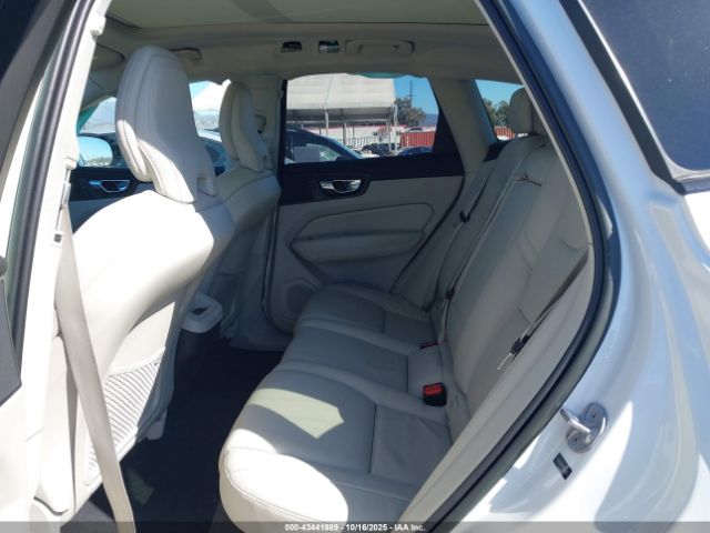2023 VOLVO XC60 YV4L12RW5P1308246 Photo 7