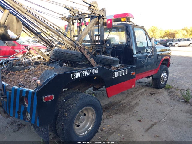 1986 FORD F350 1FDKF38LXGPA13357 Photo 3