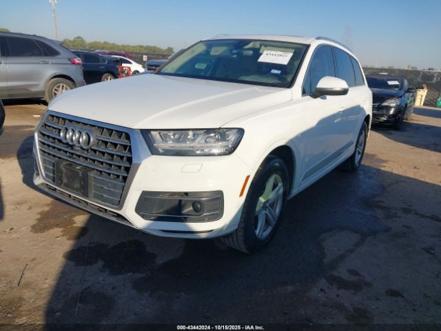 2019 AUDI Q7 WA1LHAF73KD025156 Photo 1