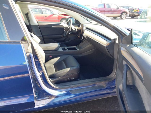 2021 TESLA MODEL 3 5YJ3E1EC4MF030861 Photo 4