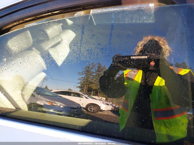 2009 AUDI A4 WAUSF78K99N037566 Photo 7