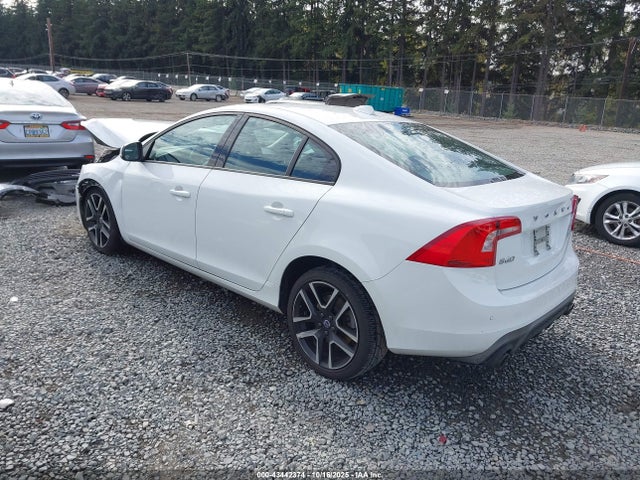 YV126MFL4H2432410 Volvo S60 T5 Dynamic