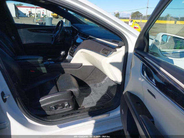 2016 CADILLAC XTS 2G61S5S34G9124746 Photo 4